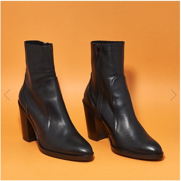 Nasty Gal Shoes - CROSS WALK Pico Black Ankle Booties